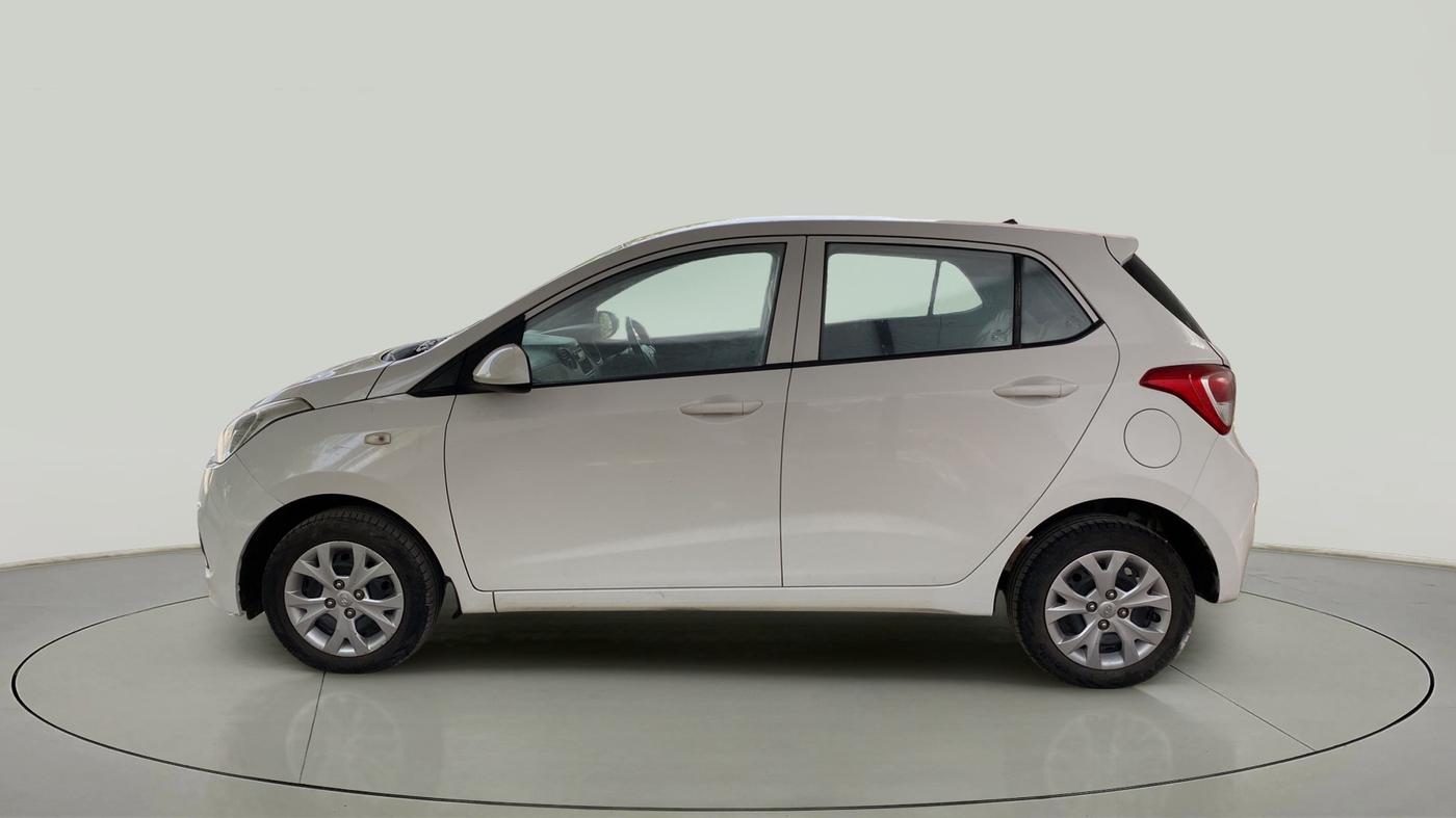 2016 Hyundai Grand i10 MAGNA 1.2 KAPPA VTVT, Petrol, Manual, 48,983 km, Left Side