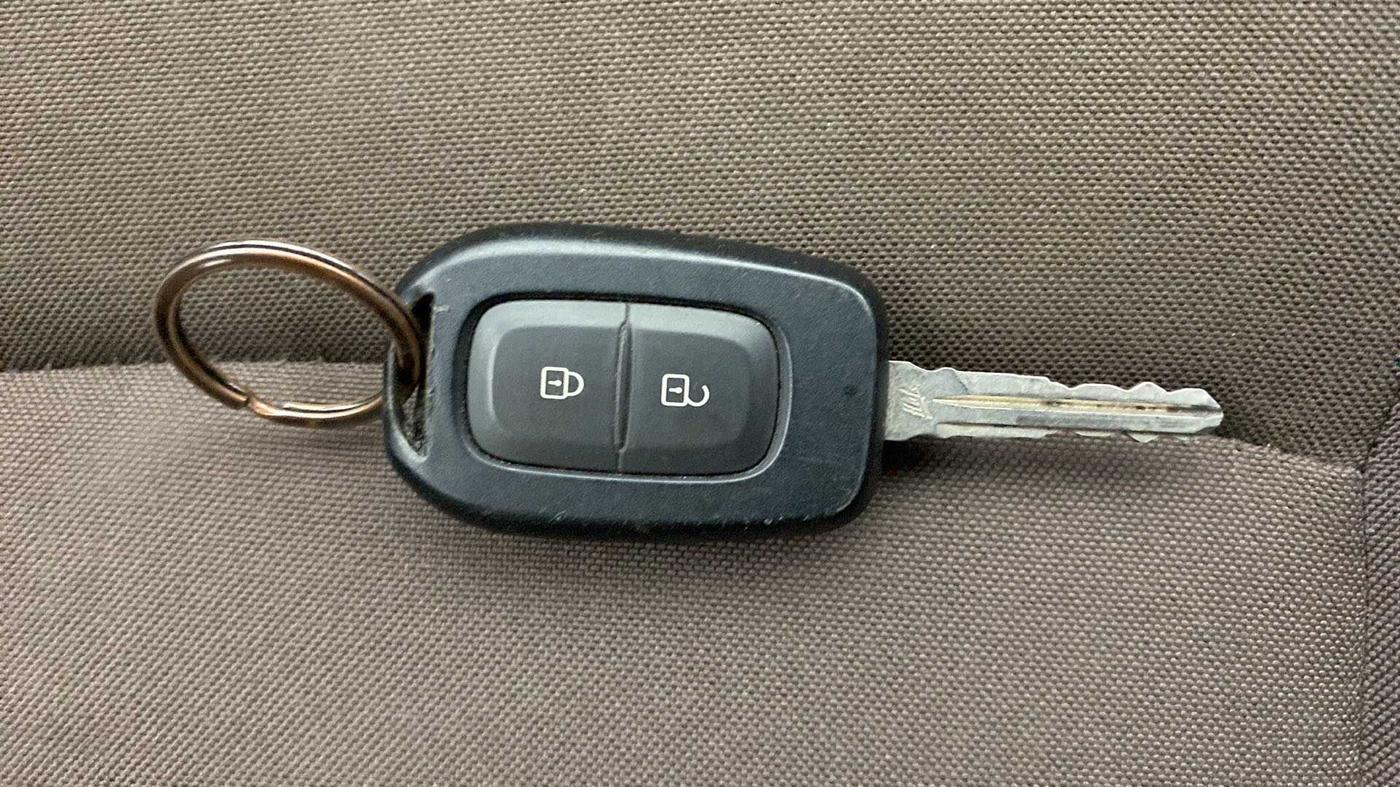 2020 Renault Duster RXZ 1.5 PETROL MT, Petrol, Manual, 43,989 km, Key Close Up