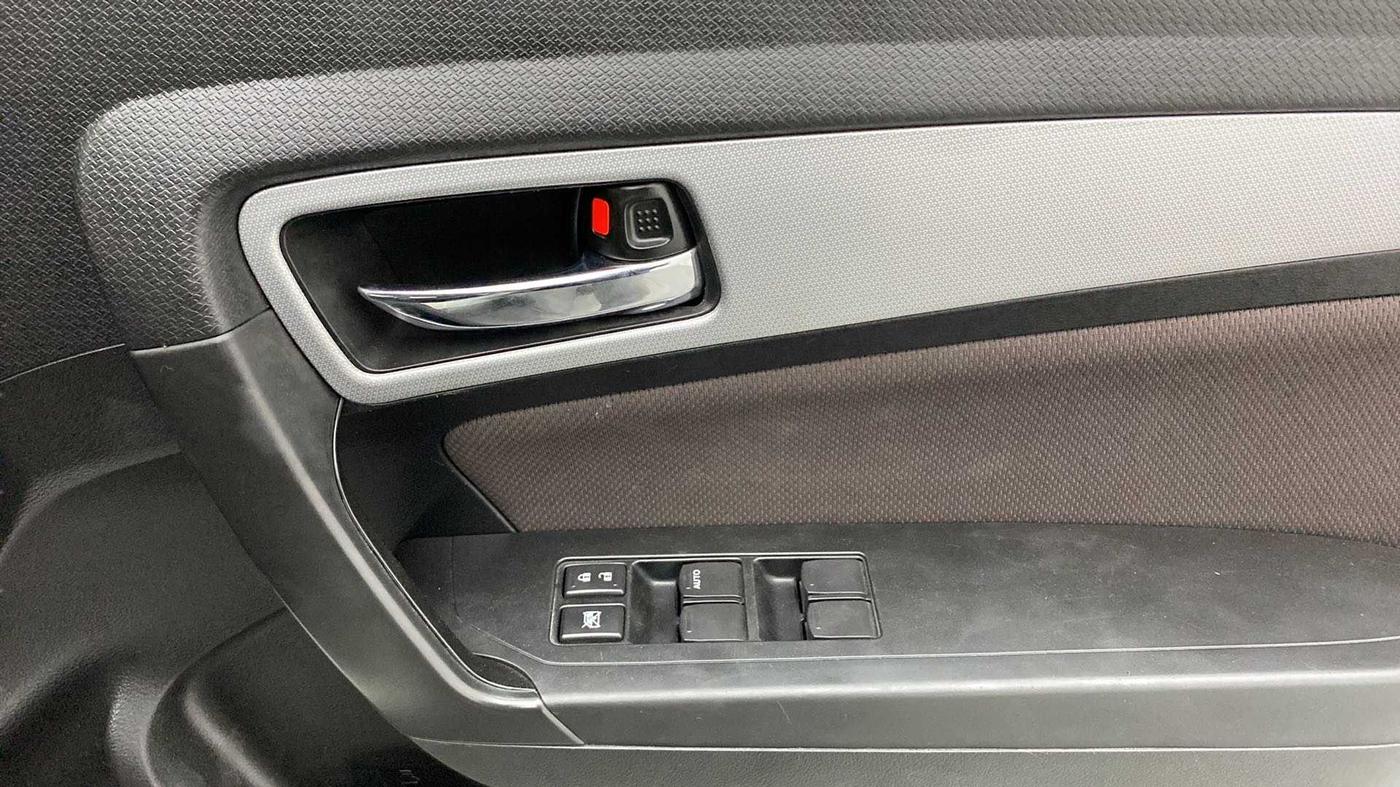 2022 Toyota URBAN CRUISER PREMIUM GRADE AT, Petrol, Automatic, 20,214 km, Driver Side Door Panels Control