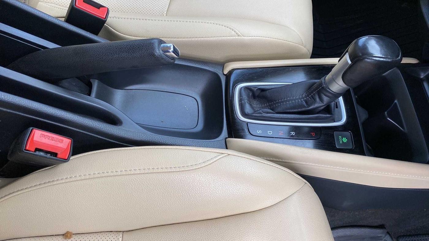 2022 Honda City 1.5L I-VTEC ZX CVT, Petrol, Automatic, 22,190 km, Gear Lever