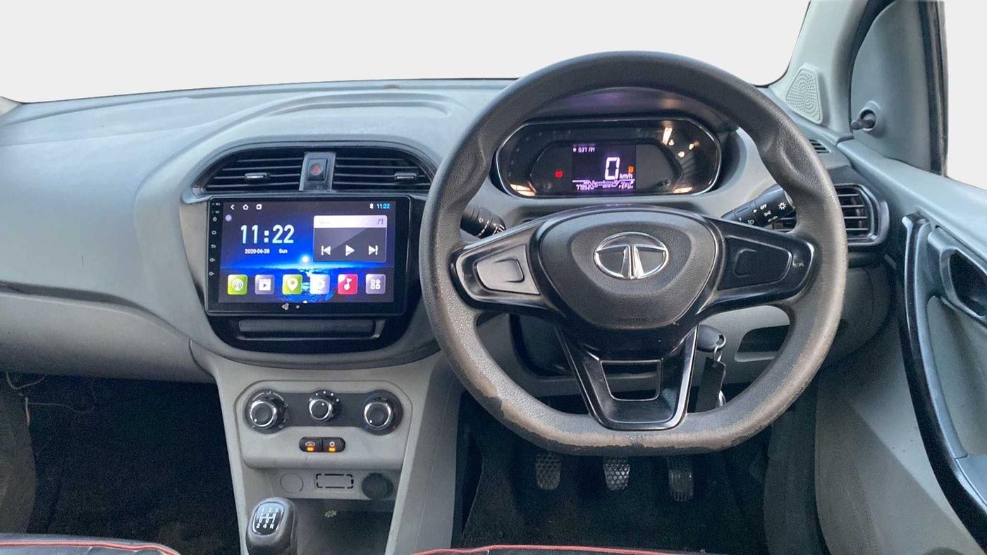 2021 Tata TIGOR XE PETROL, Petrol, Manual, 77,970 km, Steering Wheel Close Up