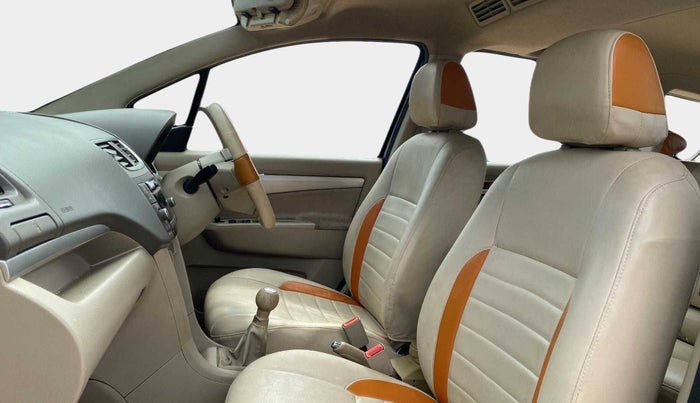 2014 Maruti Ertiga ZDI, Diesel, Manual, 57,681 km, Right Side Front Door Cabin