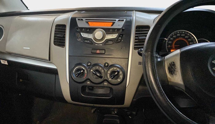 2014 Maruti Wagon R 1.0 VXI, Petrol, Manual, 1,04,217 km, Air Conditioner
