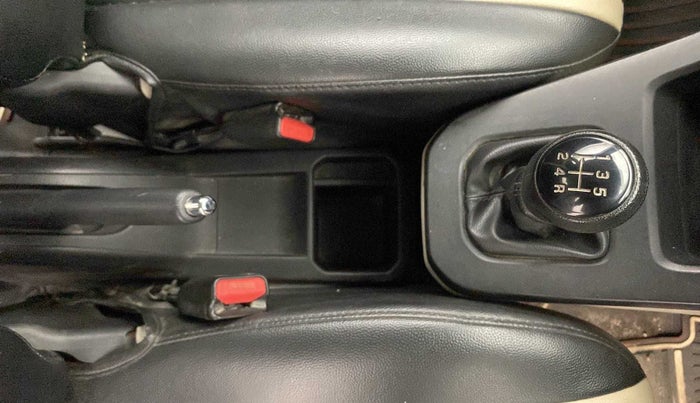 2020 Maruti New Wagon-R VXI 1.2, Petrol, Manual, 48,833 km, Gear Lever