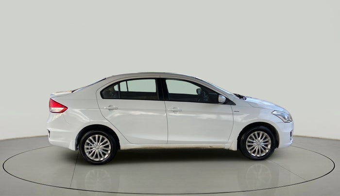 2016 Maruti Ciaz VXI+, Petrol, Manual, 1,16,105 km, Right Side View