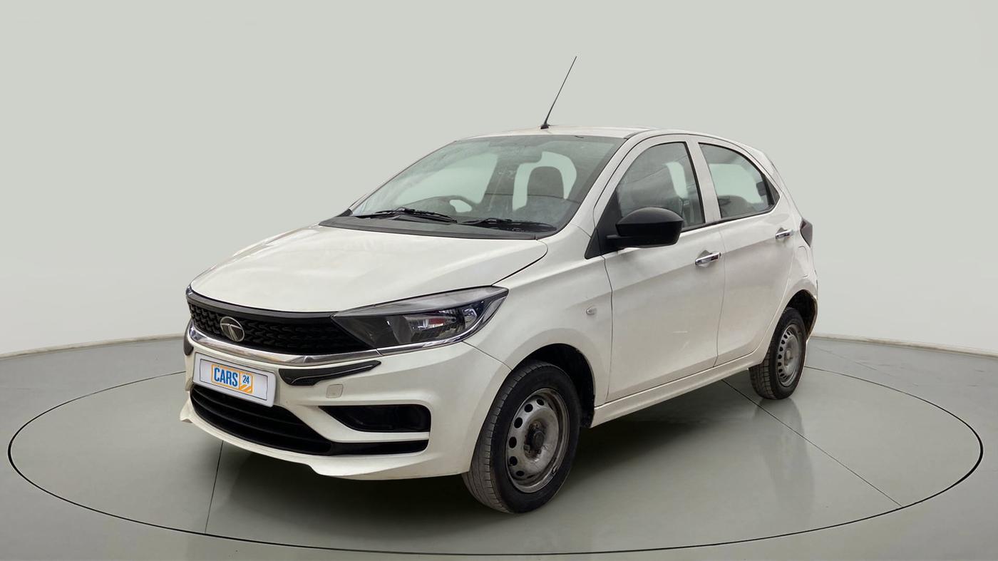 2023 Tata Tiago XM CNG, CNG, Manual, 17,340 km, Left Front Diagonal