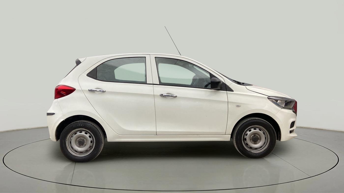 2023 Tata Tiago XM CNG, CNG, Manual, 17,340 km, Right Side View