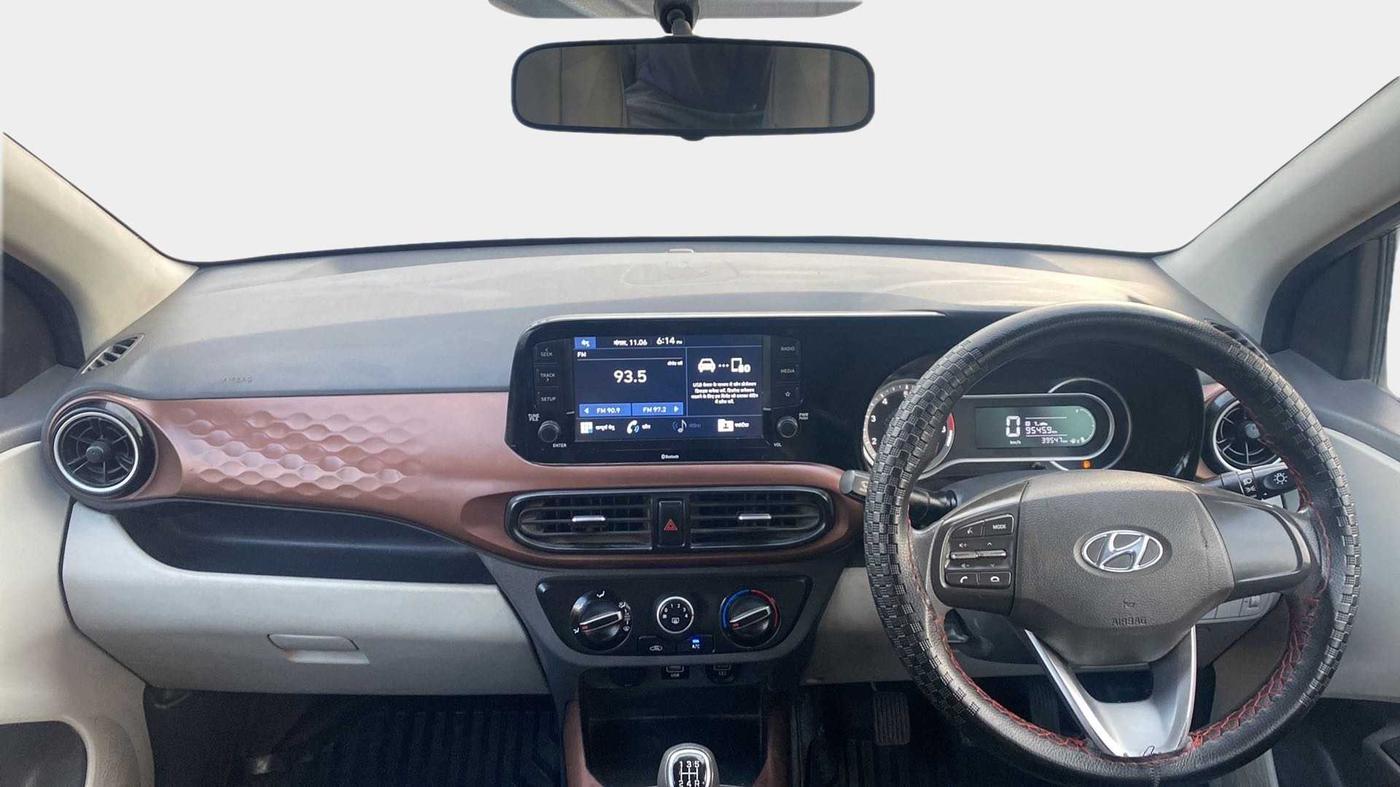 2020 Hyundai AURA SX 1.2, Petrol, Manual, 39,546 km, Dashboard
