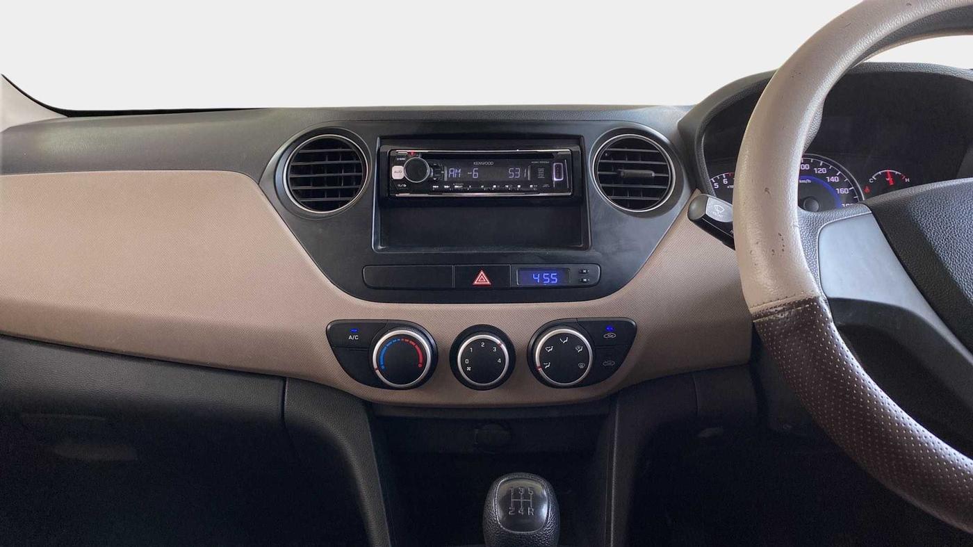 2016 Hyundai Grand i10 MAGNA 1.2 KAPPA VTVT, Petrol, Manual, 70,791 km, Air Conditioner