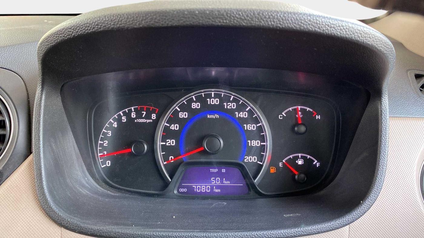 2016 Hyundai Grand i10 MAGNA 1.2 KAPPA VTVT, Petrol, Manual, 70,791 km, Odometer Image