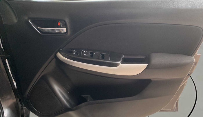 2017 Maruti Baleno DELTA PETROL 1.2, Petrol, Manual, 76,541 km, Driver Side Door Panels Control