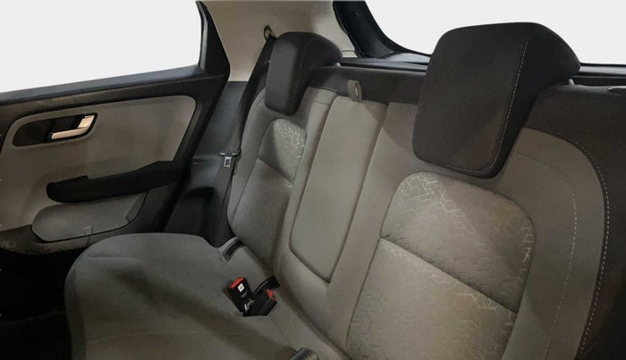 2020 Tata ALTROZ XZ PETROL, Petrol, Manual, 17,323 km, Right Side Rear Door Cabin