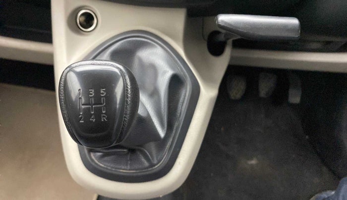 2016 Datsun Go T, Petrol, Manual, 43,331 km, Gear Lever