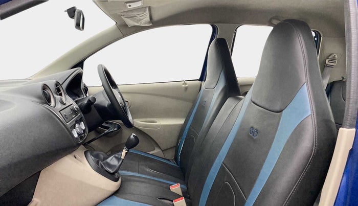 2016 Datsun Go T, Petrol, Manual, 43,331 km, Right Side Front Door Cabin