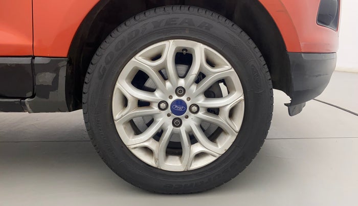 2016 Ford Ecosport TITANIUM 1.5L DIESEL, Diesel, Manual, 95,238 km, Right Front Wheel