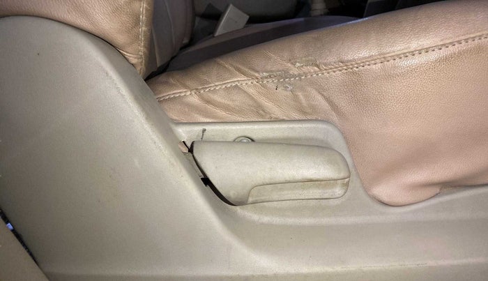 2012 Maruti Ertiga VDI, Diesel, Manual, 85,264 km, Driver Side Adjustment Panel