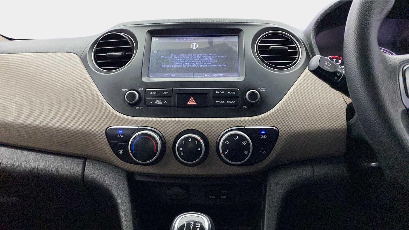 2017 Hyundai Grand i10 SPORTZ (O) 1.2 KAPPA VTVT, Petrol, Manual, 92,724 km, Air Conditioner