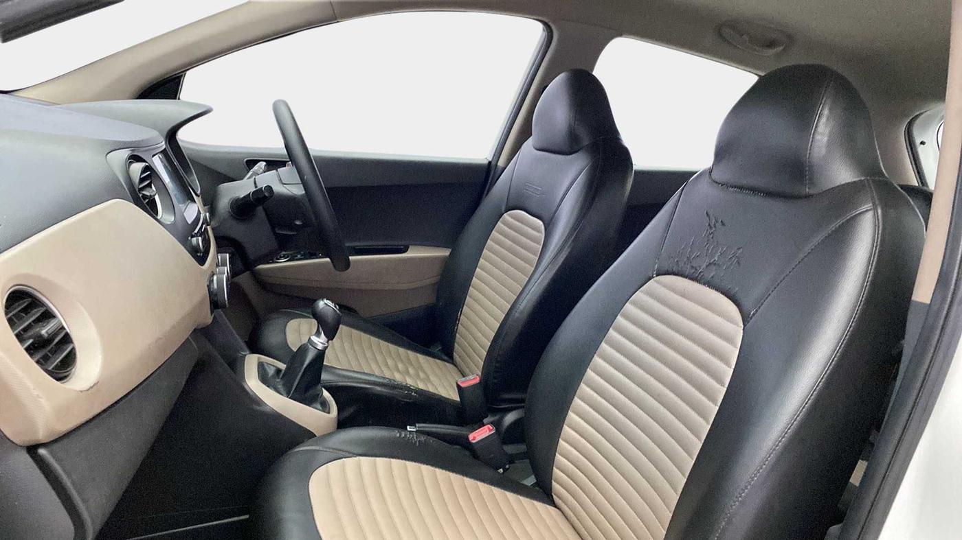 2017 Hyundai Grand i10 SPORTZ (O) 1.2 KAPPA VTVT, Petrol, Manual, 92,724 km, Right Side Front Door Cabin