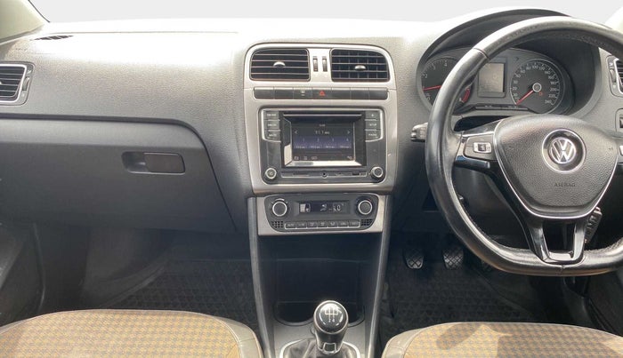 2017 Volkswagen Polo HIGHLINE1.2L, Petrol, Manual, 31,371 km, Air Conditioner