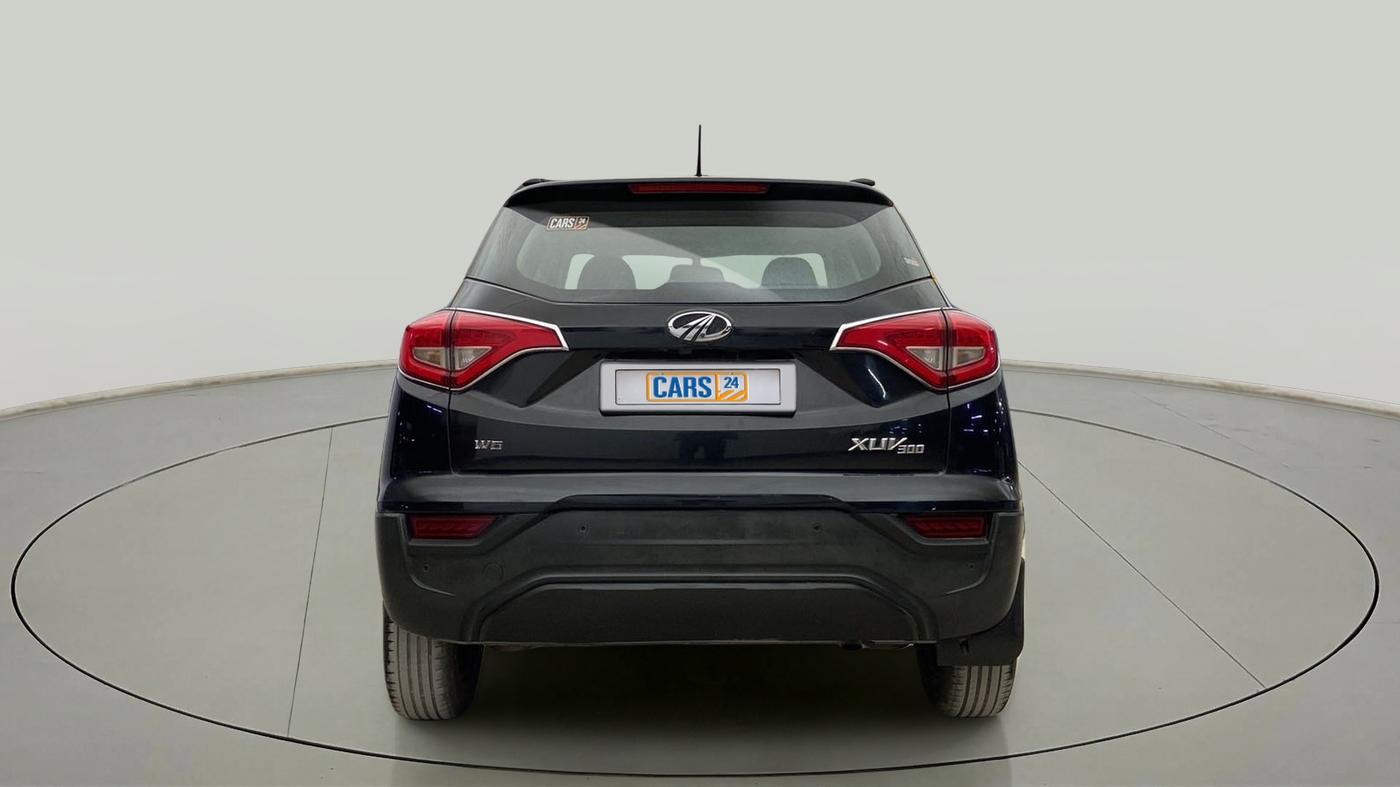 2021 Mahindra XUV300 W6 1.2 PETROL, Petrol, Manual, 39,382 km, Back/Rear