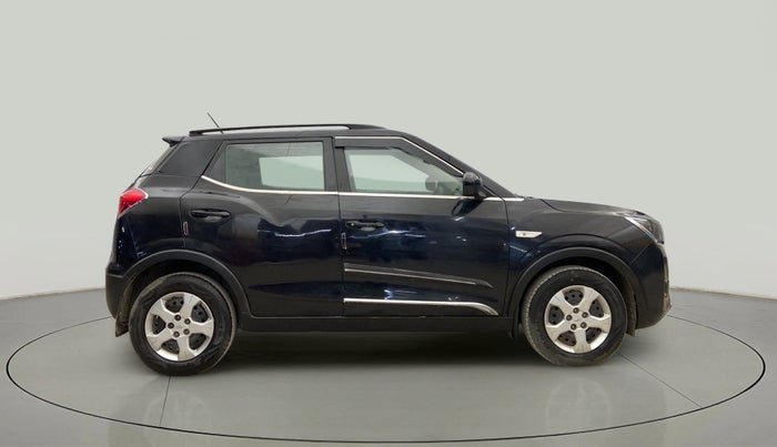 2021 Mahindra XUV300 W6 1.2 PETROL, Petrol, Manual, 39,382 km, Right Side View