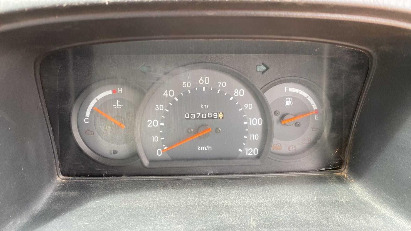 2012 Maruti Omni 5 STR, CNG, Manual, 37,089 km, Odometer Image