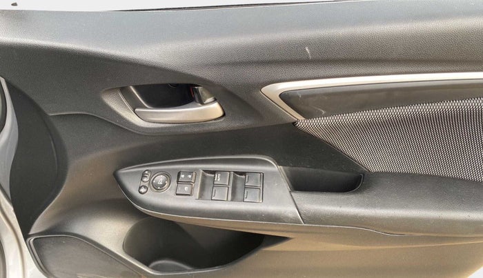 2019 Honda WR-V 1.2L I-VTEC VX MT, Petrol, Manual, 19,174 km, Driver Side Door Panels Control