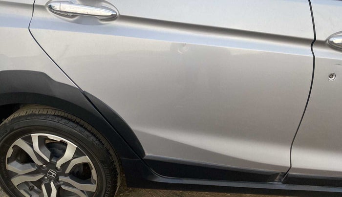 2019 Honda WR-V 1.2L I-VTEC VX MT, Petrol, Manual, 19,174 km, Right rear door - Slightly dented