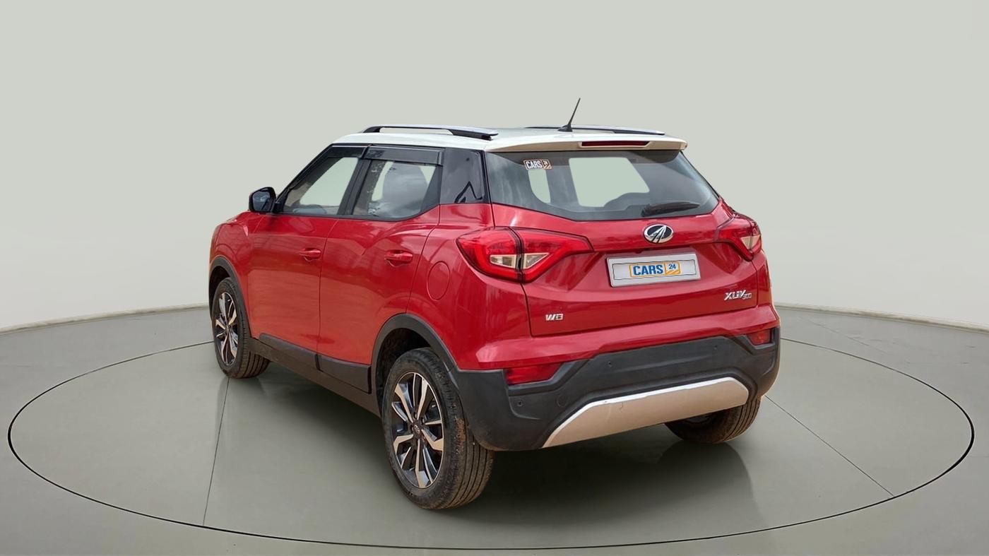 2019 Mahindra XUV300 W8(O) 1.2 PETROL DUAL TONE, Petrol, Manual, 41,165 km, Left Back Diagonal