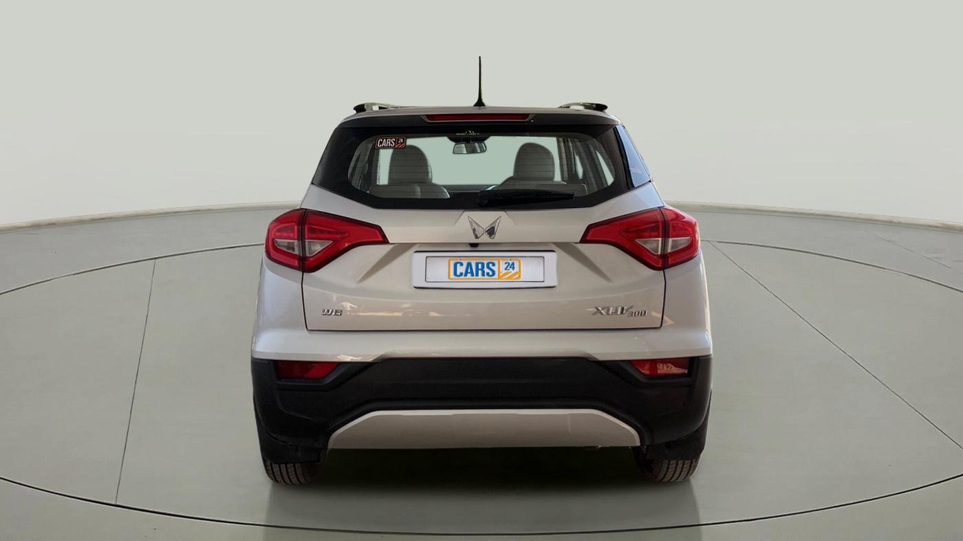2023 Mahindra XUV300 W8 1.5 DIESEL, Diesel, Manual, 2,634 km, Back/Rear