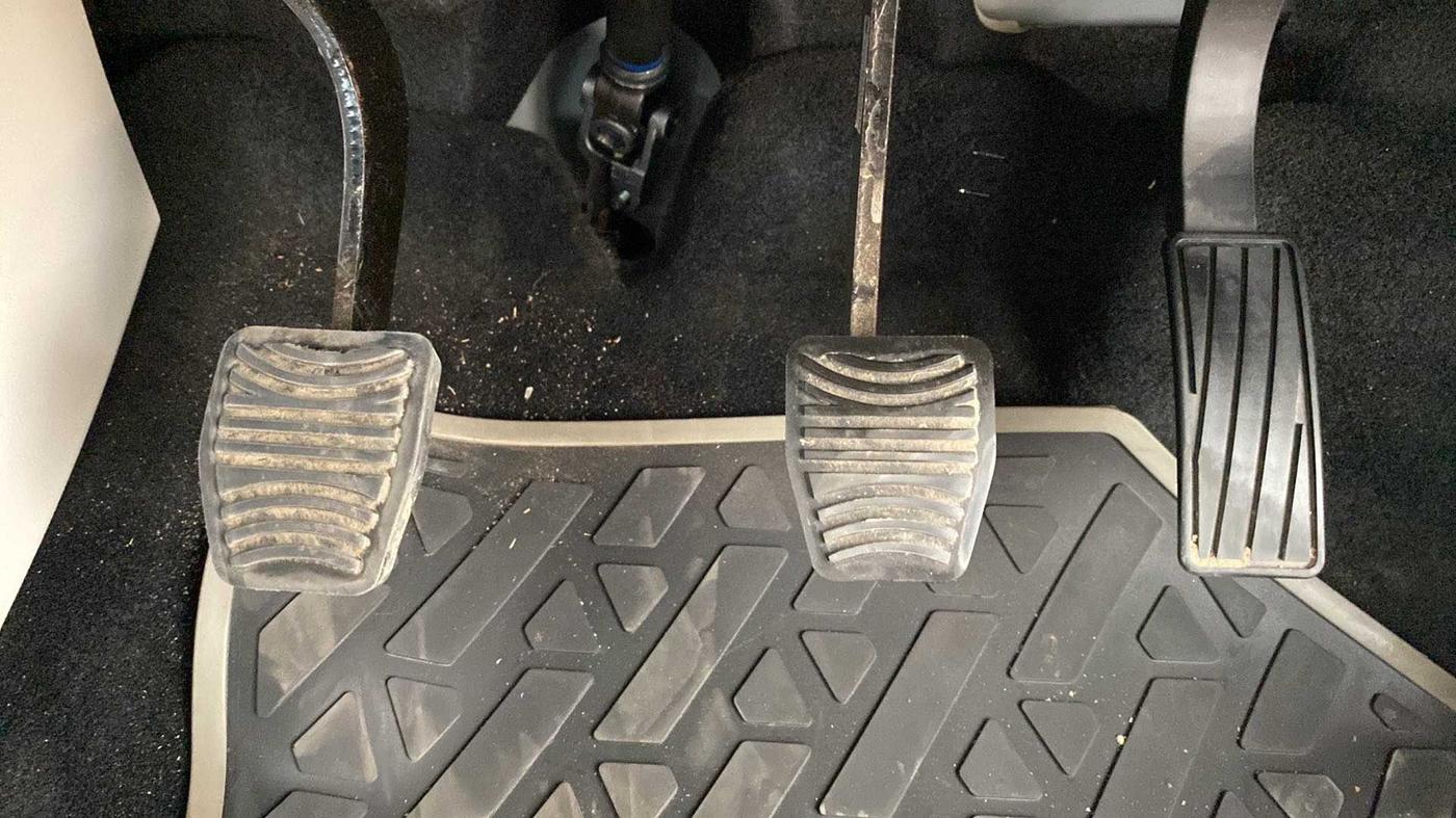 2023 Mahindra XUV300 W8 1.5 DIESEL, Diesel, Manual, 2,634 km, Pedals
