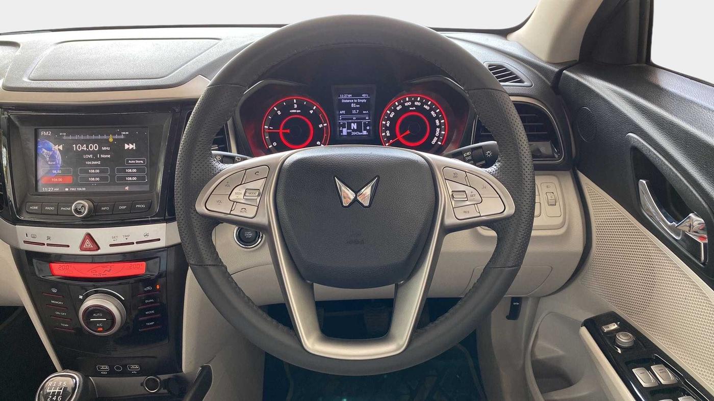 2023 Mahindra XUV300 W8 1.5 DIESEL, Diesel, Manual, 2,634 km, Steering Wheel Close Up