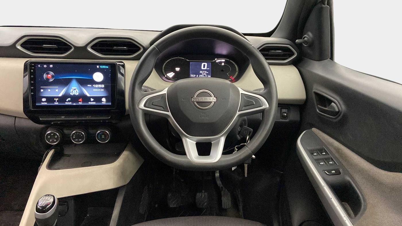 2022 Nissan MAGNITE XE, Petrol, Manual, 36,341 km, Steering Wheel Close Up
