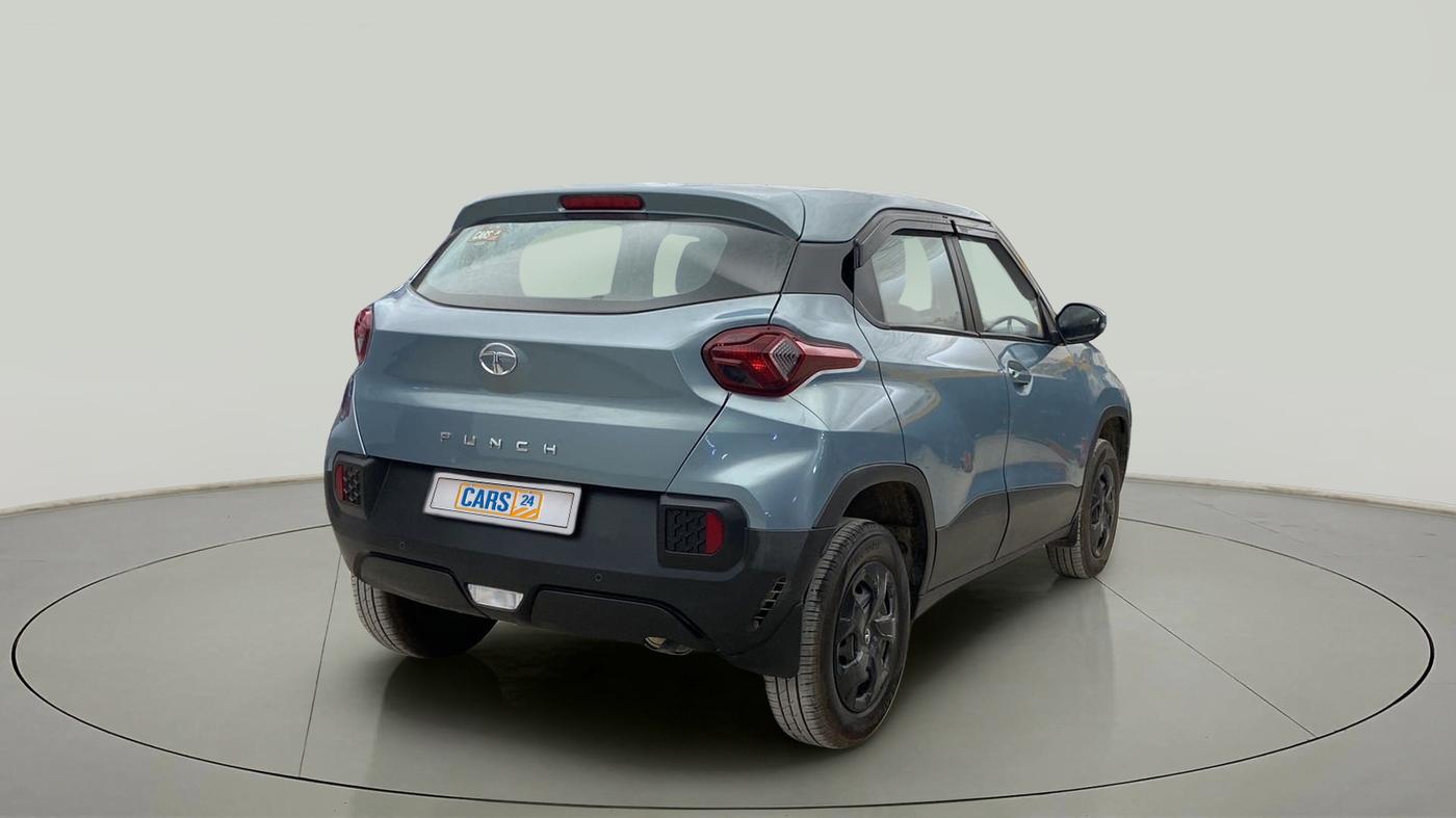 2023 Tata PUNCH ADVENTURE AMT, Petrol, Automatic, 9,734 km, Right Back Diagonal