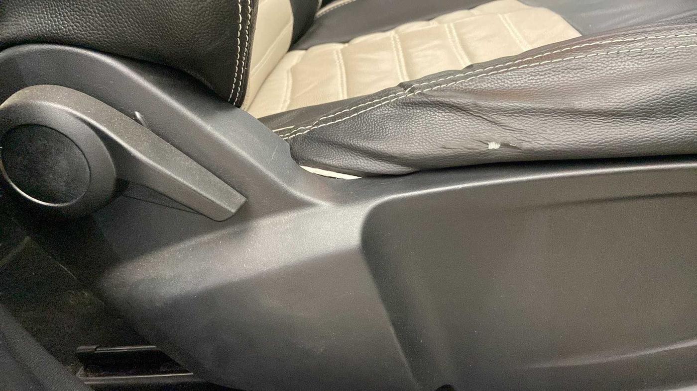2023 Tata PUNCH ADVENTURE AMT, Petrol, Automatic, 9,734 km, Driver Side Adjustment Panel