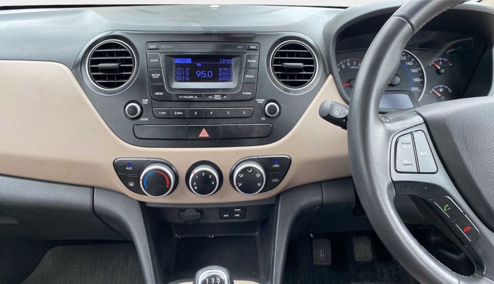 2016 Hyundai Grand i10 ASTA (O) 1.2 KAPPA VTVT, Petrol, Manual, 49,862 km, Air Conditioner