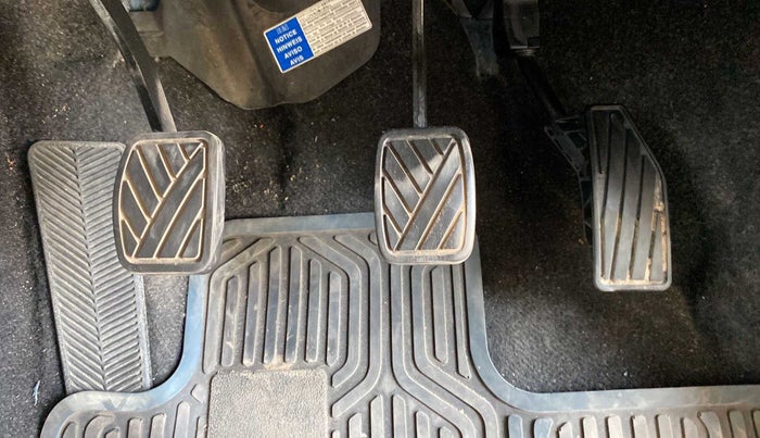 2019 Maruti Baleno DELTA PETROL 1.2, Petrol, Manual, 19,394 km, Pedals