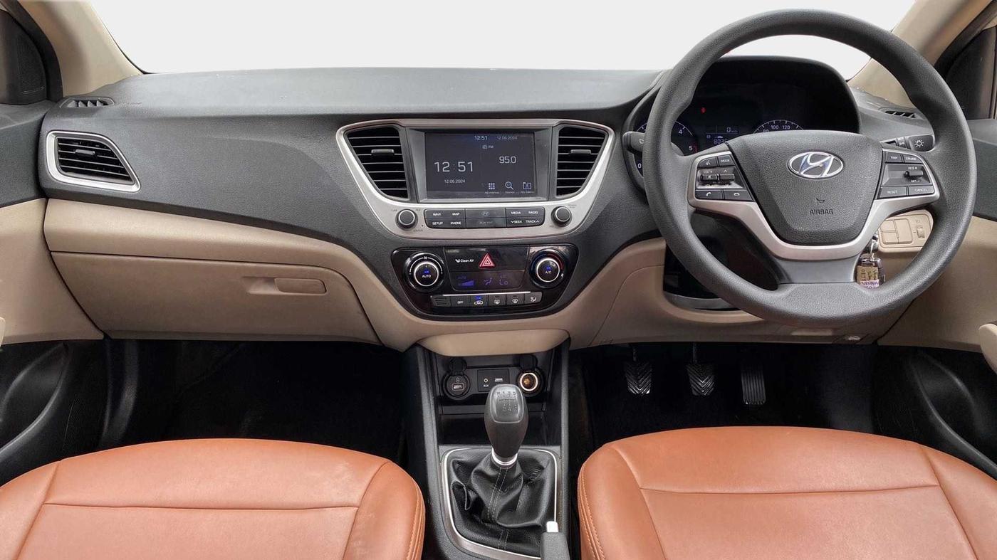 2018 Hyundai Verna 1.6 CRDI SX, Diesel, Manual, 81,256 km, Dashboard