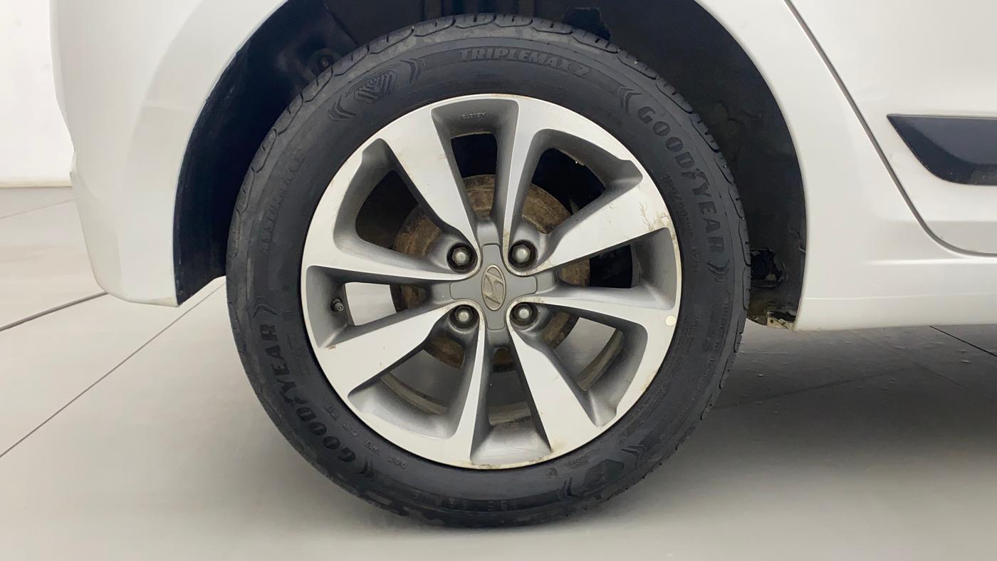 2015 Hyundai Elite i20 ASTA 1.2, Petrol, Manual, 80,808 km, Right Rear Wheel