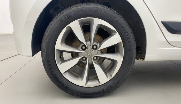 2015 Hyundai Elite i20 ASTA 1.2, Petrol, Manual, 80,808 km, Right Rear Wheel