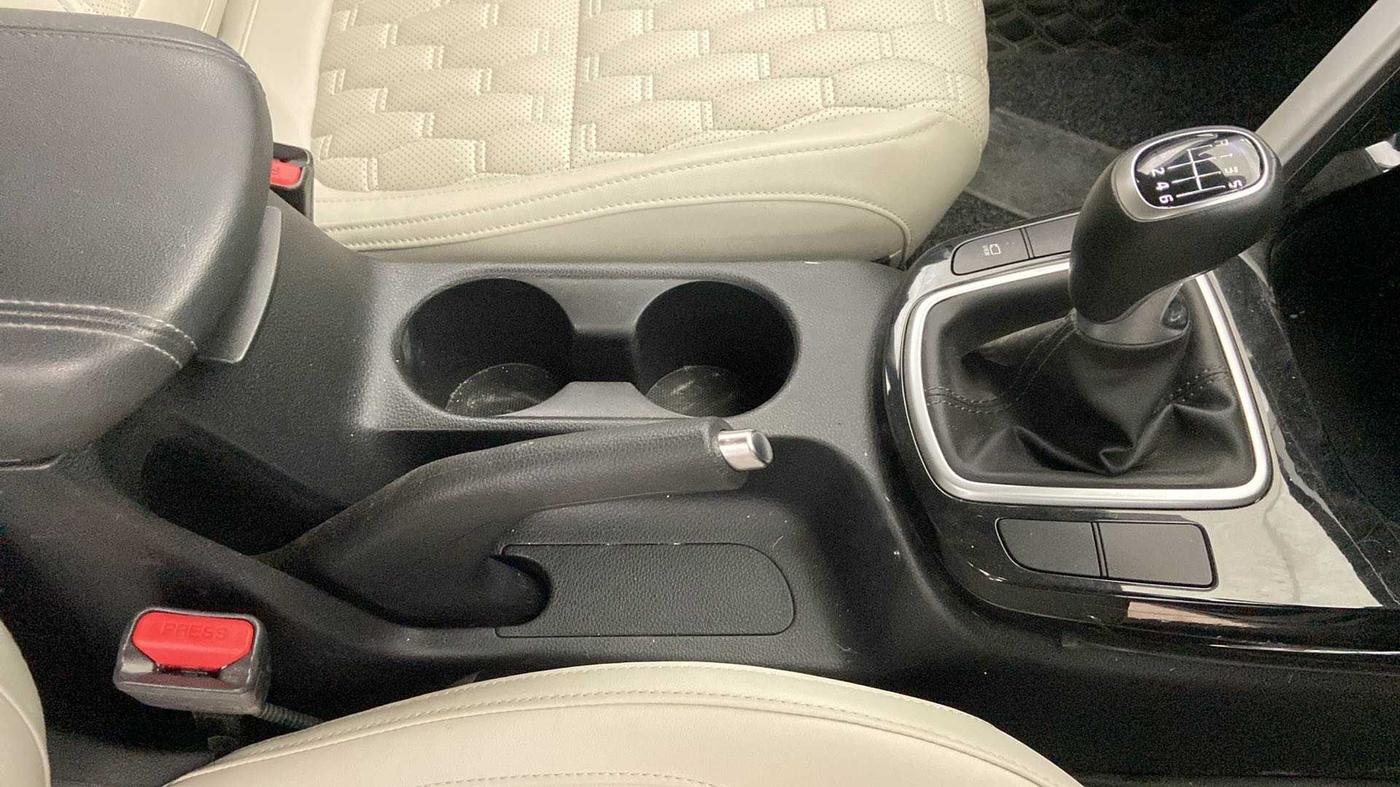 2021 KIA SELTOS HTX 1.5 PETROL, Petrol, Manual, 9,184 km, Gear Lever