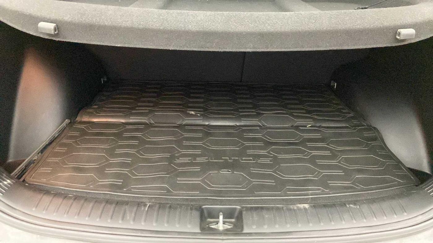 2021 KIA SELTOS HTX 1.5 PETROL, Petrol, Manual, 9,184 km, Boot Inside