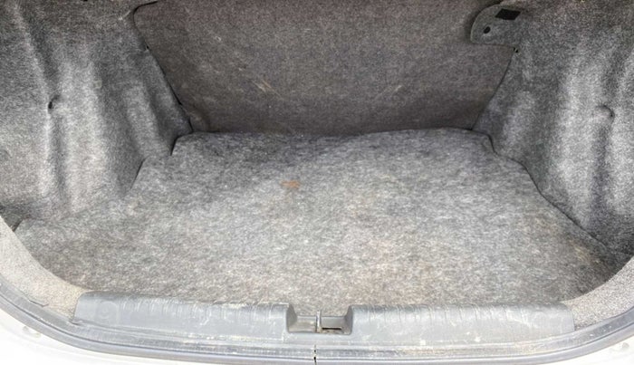 2016 Honda Amaze 1.2L I-VTEC VX, Petrol, Manual, 43,434 km, Boot Inside