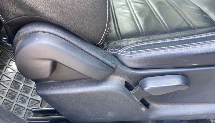 2018 Ford Ecosport TITANIUM + 1.5L DIESEL, Diesel, Manual, 84,176 km, Driver Side Adjustment Panel