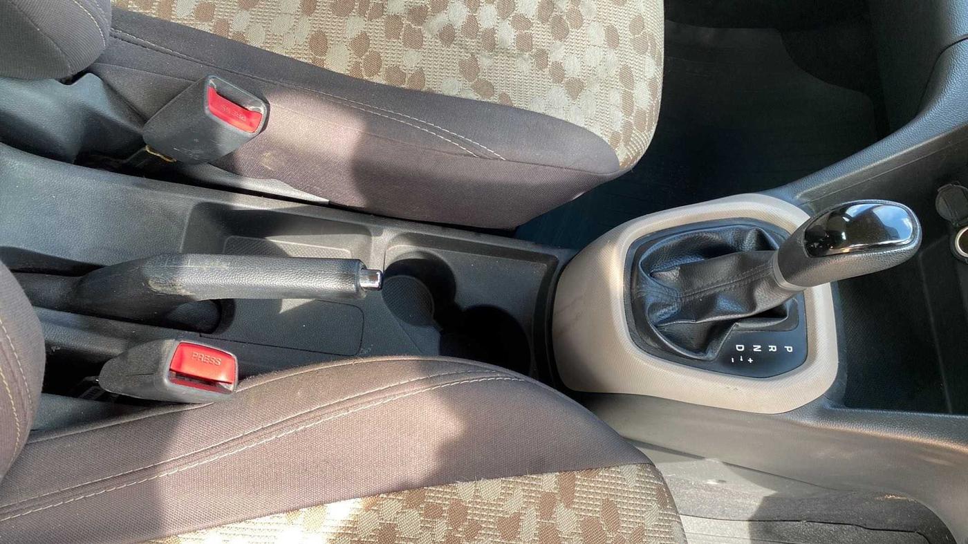 2018 Hyundai Grand i10 SPORTZ AT 1.2 KAPPA VTVT, Petrol, Automatic, 44,904 km, Gear Lever