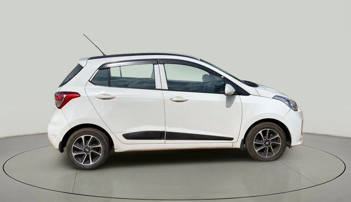 2018 Hyundai Grand i10 SPORTZ AT 1.2 KAPPA VTVT, Petrol, Automatic, 44,904 km, Right Side View
