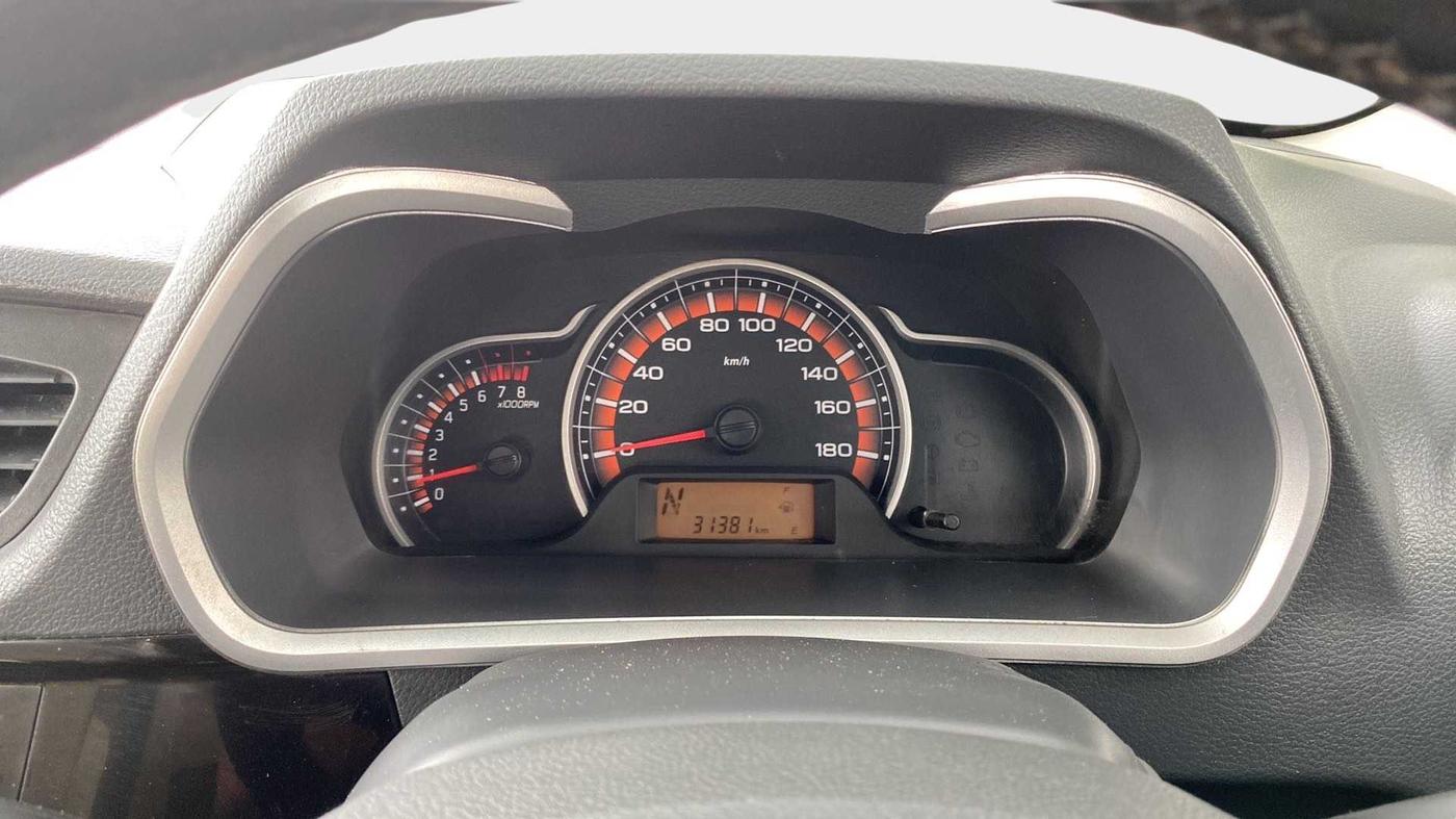 2015 Maruti Alto K10 VXI AMT, Petrol, Automatic, 31,342 km, Odometer Image