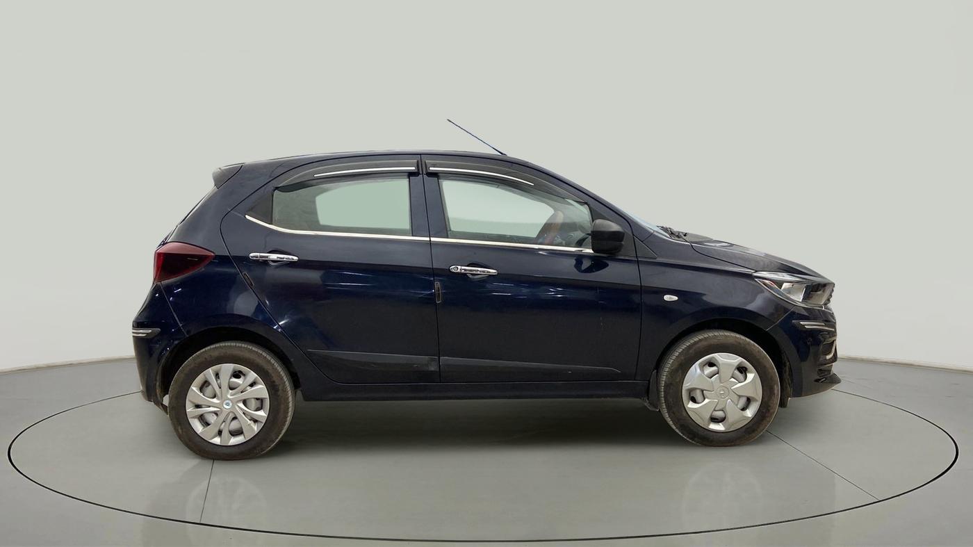 2022 Tata Tiago XM CNG, CNG, Manual, 8,031 km, Right Side View