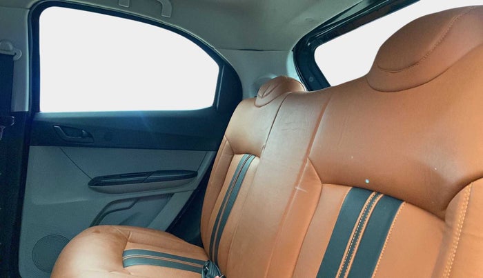 2022 Tata Tiago XM CNG, CNG, Manual, 8,031 km, Right Side Rear Door Cabin