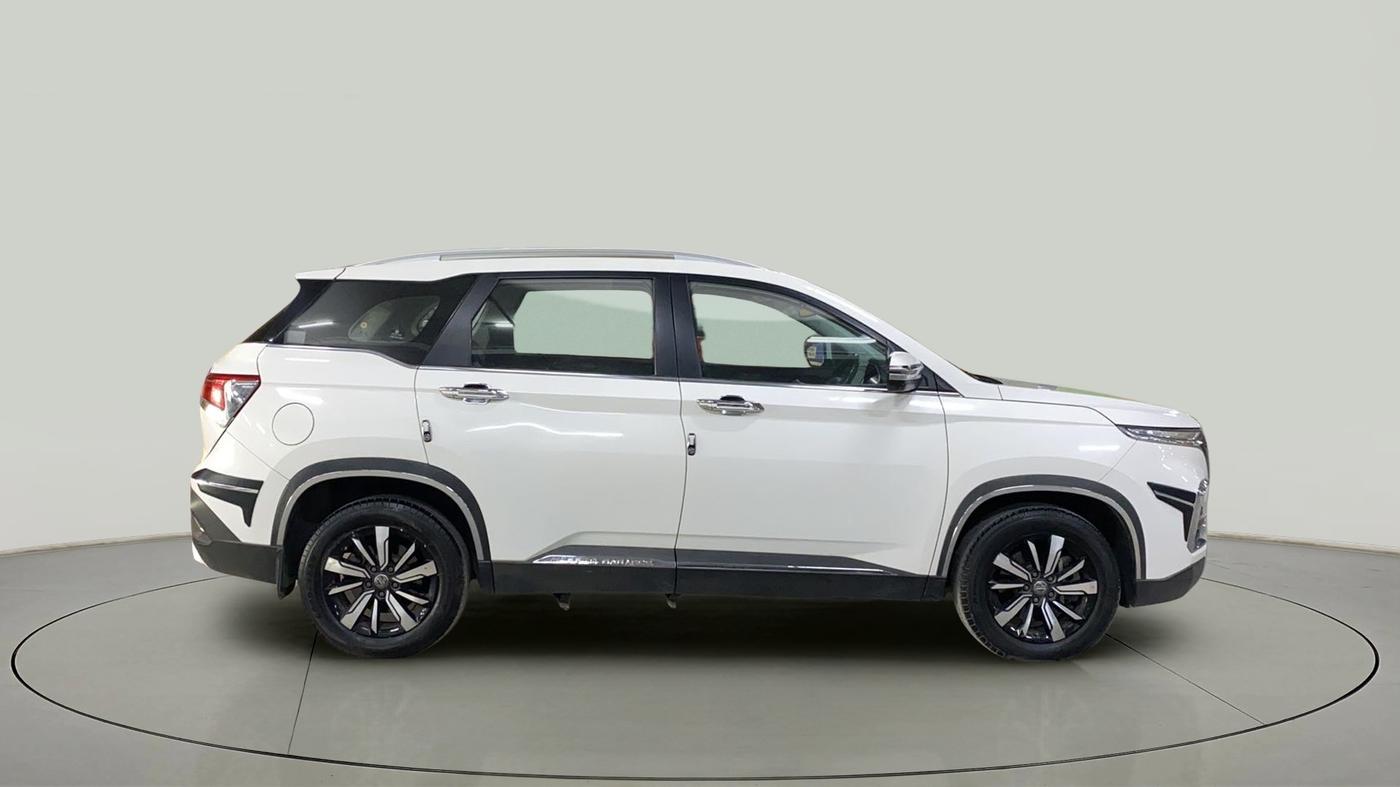 2019 MG HECTOR SHARP 1.5 DCT PETROL, CNG, Automatic, 33,137 km, Right Side View